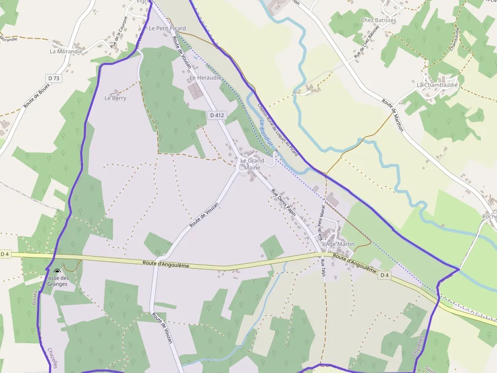 Maison 128 m² quatre pièces à vendre à Chazelles