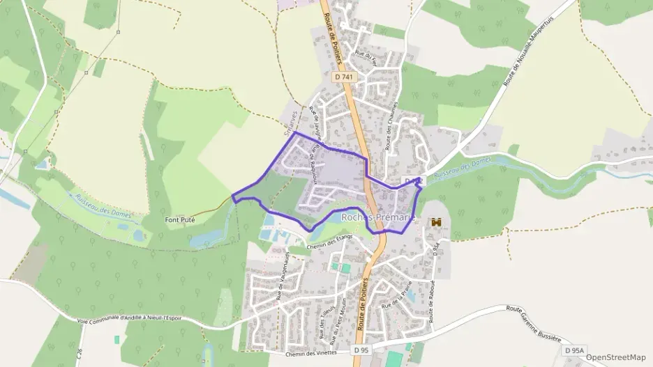 Maison 145 m² six pièces à vendre à Roches-Prémarie-Andillé Maison 145 m² six pièces à vendre à Roches-Prémarie-Andillé