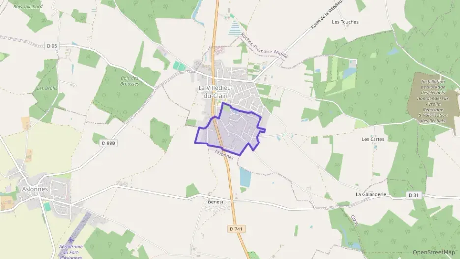 Maison 91 m² quatre pièces à vendre à La Villedieu-du-Clain Maison 91 m² quatre pièces à vendre à La Villedieu-du-Clain