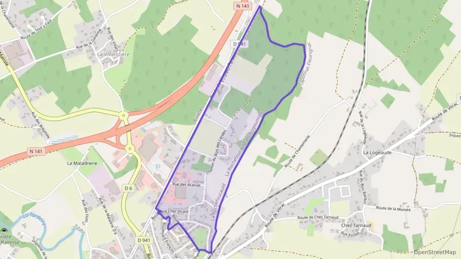 Maison 93 m² quatre pièces à vendre à La Rochefoucauld-en-Angoumois