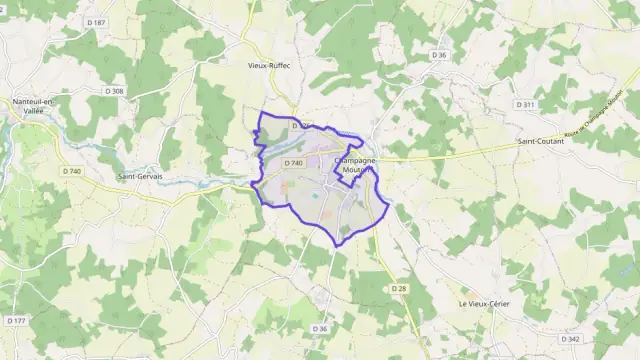 Maison 106 m² quatre pièces à vendre à Champagne-Mouton
