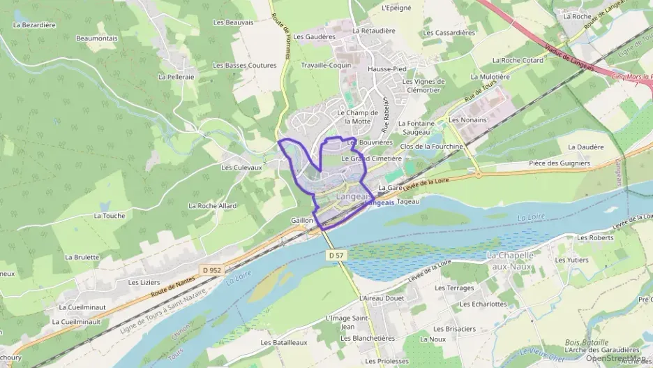 Maison 147 m² quatre pièces à vendre à Langeais Maison 147 m² quatre pièces à vendre à Langeais