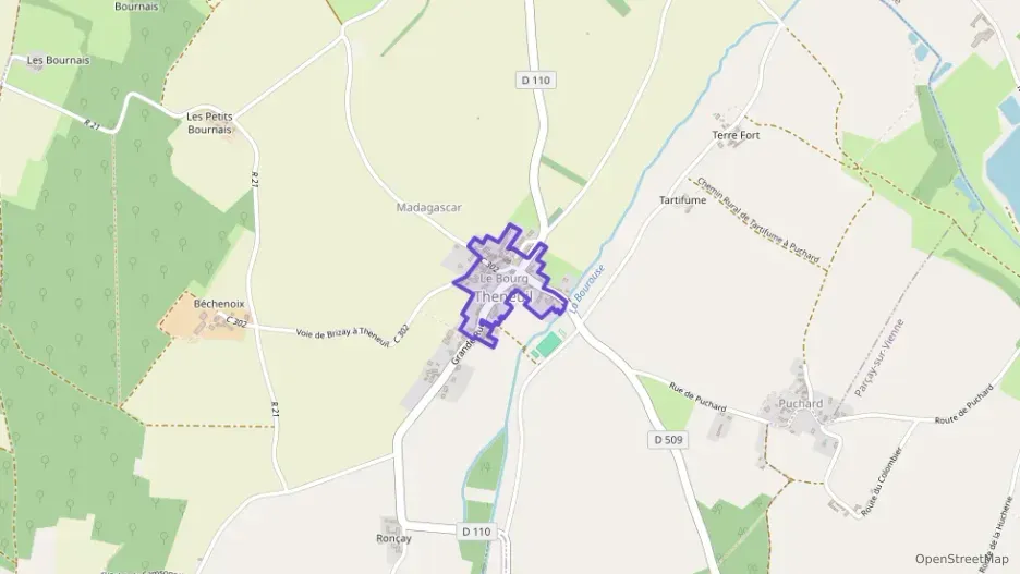 Maison 130 m² quatre pièces à vendre à Theneuil Maison 130 m² quatre pièces à vendre à Theneuil