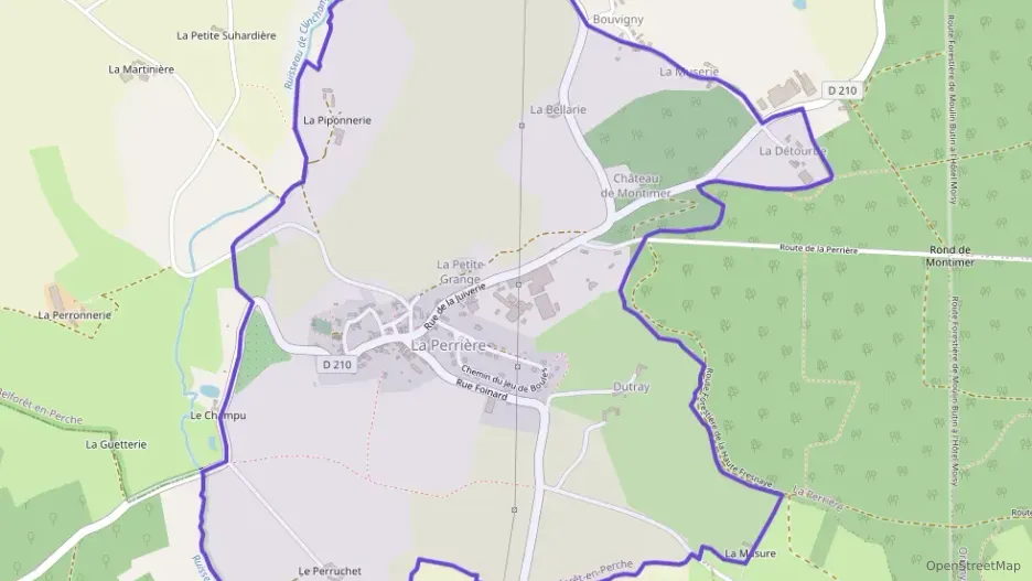 Maison 86 m² trois pièces à vendre à Belforêt-en-Perche Maison 86 m² trois pièces à vendre à Belforêt-en-Perche