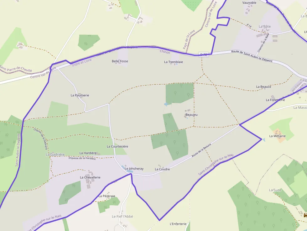 Maison 137 m² six pièces à vendre à Saint-Christophe-sur-le-Nais Maison 137 m² six pièces à vendre à Saint-Christophe-sur-le-Nais