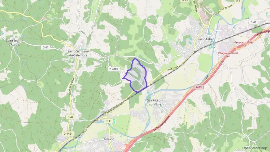 Maison 94 m² quatre pièces à vendre à Saint-Léon-sur-l`Isle