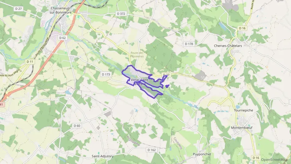 Maison 112 m² quatre pièces à vendre à Vitrac-Saint-Vincent Maison 112 m² quatre pièces à vendre à Vitrac-Saint-Vincent