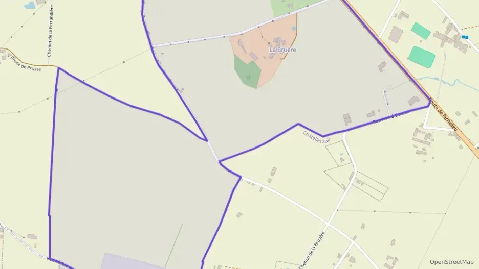 Maison 103 m² quatre pièces à vendre à Thuré Maison 103 m² quatre pièces à vendre à Thuré