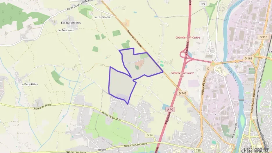 Maison 103 m² quatre pièces à vendre à Thuré Maison 103 m² quatre pièces à vendre à Thuré