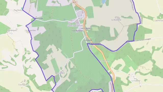 Maison 128 m² quatre pièces à vendre à Saint-Perdoux