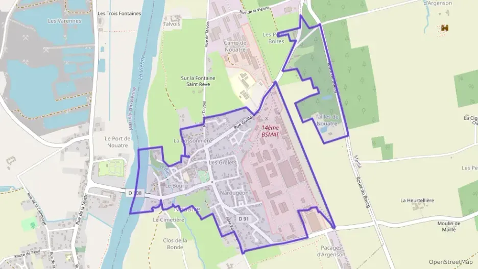 Maison 140 m² cinq pièces à vendre à Nouâtre Maison 140 m² cinq pièces à vendre à Nouâtre