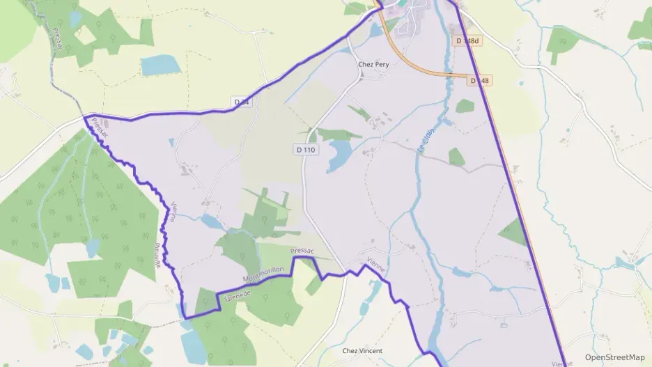 Maison 141 m² quatre pièces à vendre à Pressac Maison 141 m² quatre pièces à vendre à Pressac