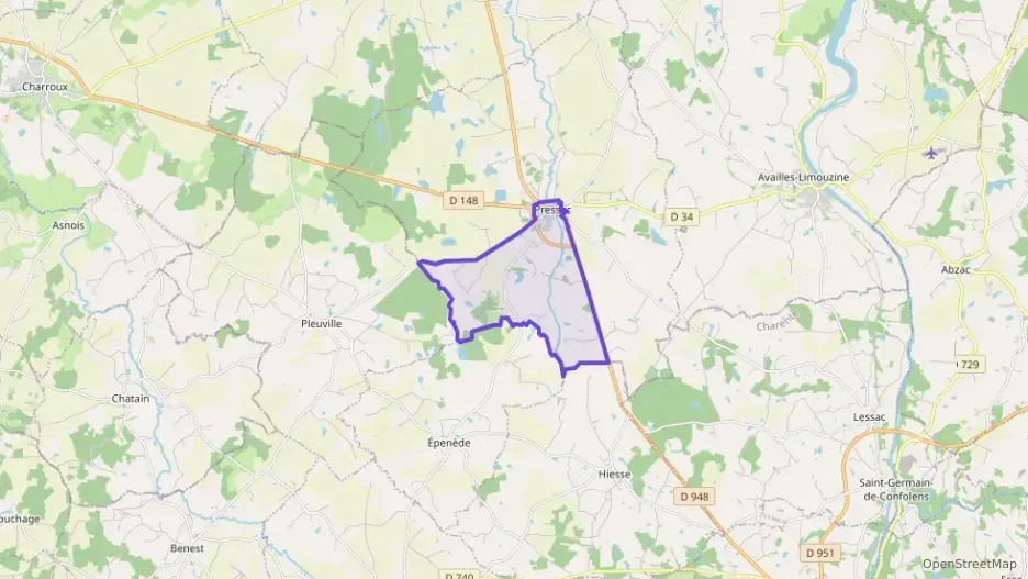 Maison 141 m² quatre pièces à vendre à Pressac Maison 141 m² quatre pièces à vendre à Pressac