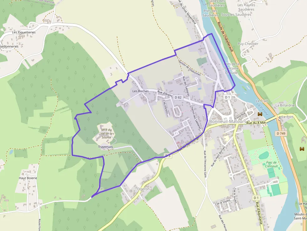 Maison 88 m² quatre pièces à vendre à Bonneuil-Matours