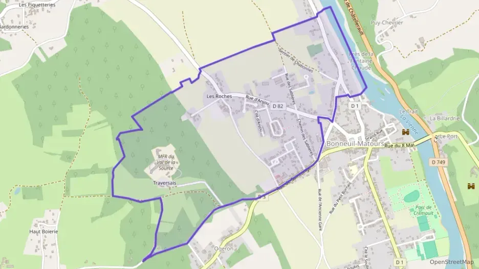 Maison 88 m² quatre pièces à vendre à Bonneuil-Matours