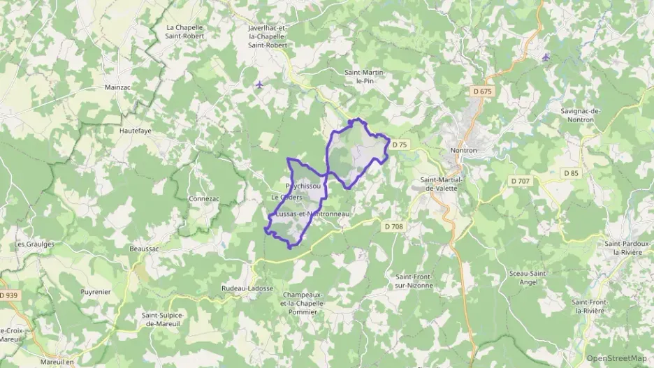 Maison 136 m² six pièces à vendre à Lussas-et-Nontronneau
