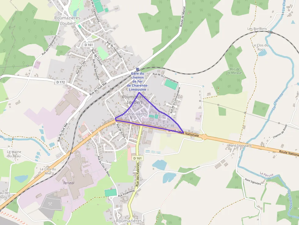 Maison 78 m² quatre pièces à vendre à Terres-de-Haute-Charente