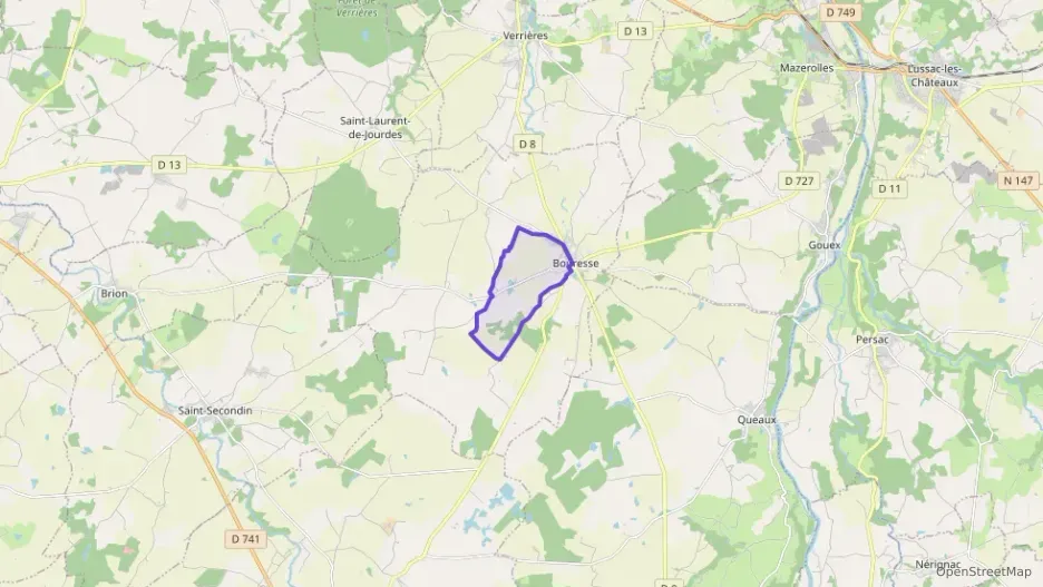 Maison 91 m² cinq pièces à vendre à Bouresse Maison 91 m² cinq pièces à vendre à Bouresse