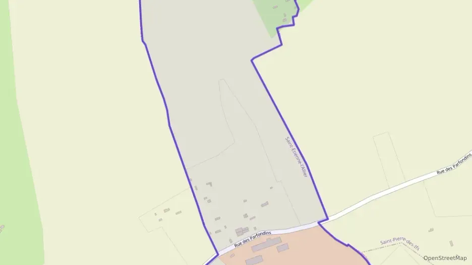 Maison 133 m² trois pièces à vendre à Saint-Étienne-l`Allier Maison 133 m² trois pièces à vendre à Saint-Étienne-l`Allier