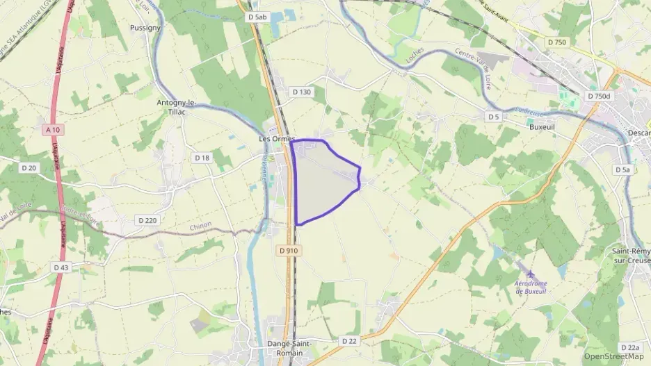 Maison 90 m² quatre pièces à vendre à Les Ormes Maison 90 m² quatre pièces à vendre à Les Ormes