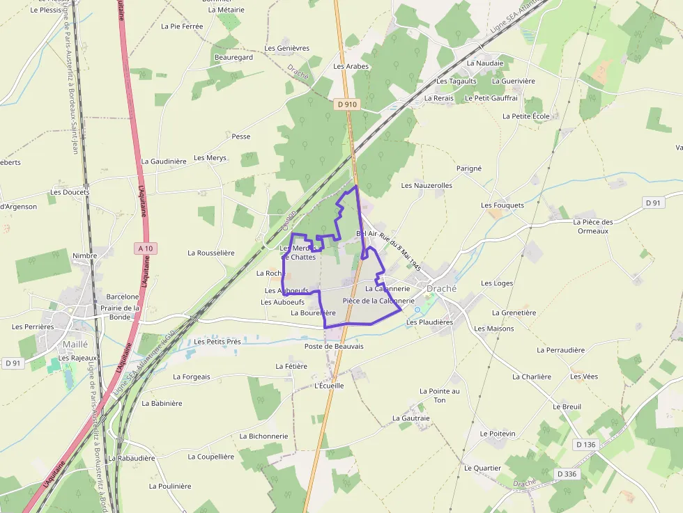 Maison 88 m² trois pièces à vendre à Draché