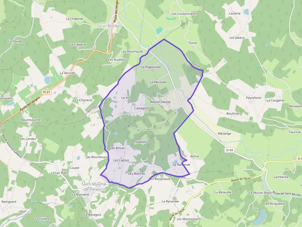 Maison 90 m² quatre pièces à vendre à Saint-Mayme-de-Péreyrol