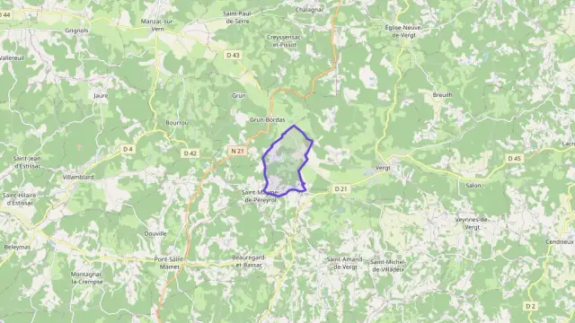 Maison 110 m² quatre pièces à vendre à Saint-Mayme-de-Péreyrol