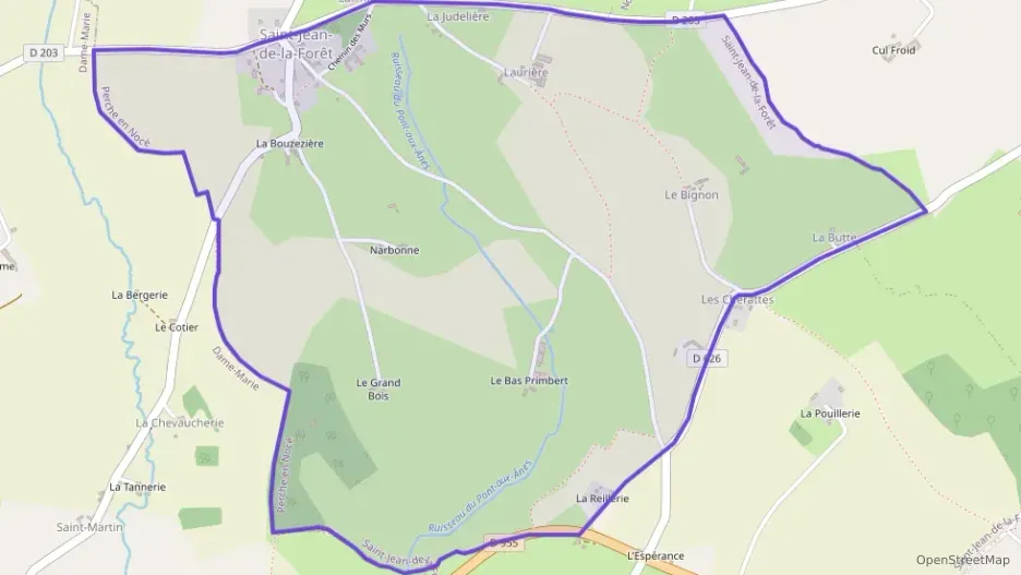 Maison 120 m² cinq pièces à vendre à Perche en Nocé