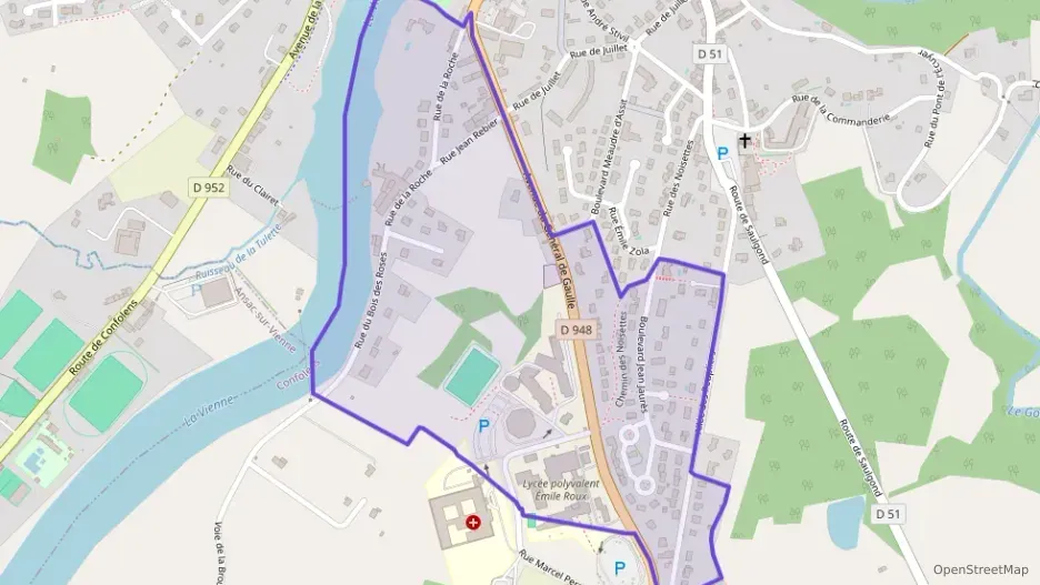 Maison 107 m² quatre pièces à vendre à Confolens