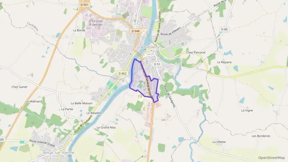 Maison 107 m² quatre pièces à vendre à Confolens