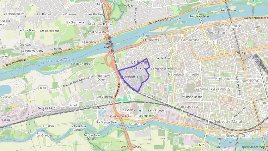 Maison 160 m² quatre pièces à vendre à La Riche