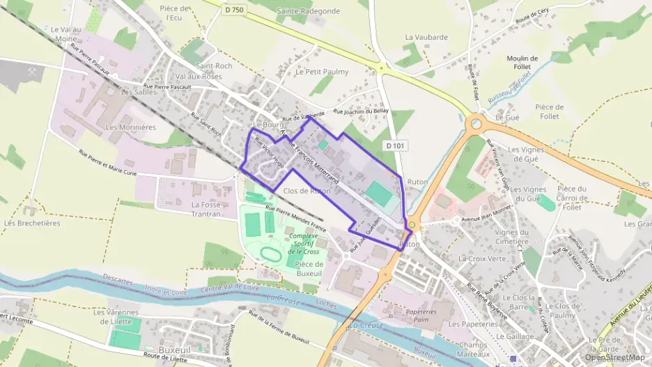 Maison 70 m² quatre pièces à vendre à Descartes Maison 70 m² quatre pièces à vendre à Descartes