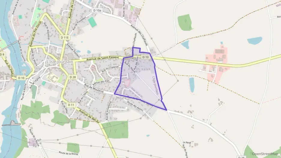 Maison 99 m² quatre pièces à vendre à L`Isle-Jourdain Maison 99 m² quatre pièces à vendre à L`Isle-Jourdain