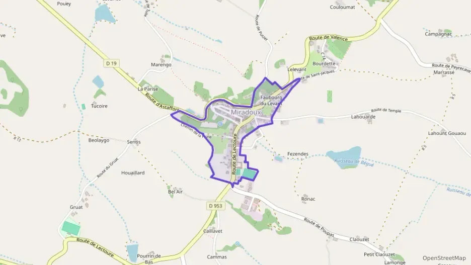 Maison 66 m² trois pièces à vendre à Miradoux Maison 66 m² trois pièces à vendre à Miradoux