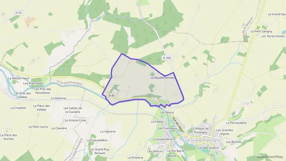 Maison 159 m² quatre pièces à vendre à Le Grand-Pressigny Maison 159 m² quatre pièces à vendre à Le Grand-Pressigny