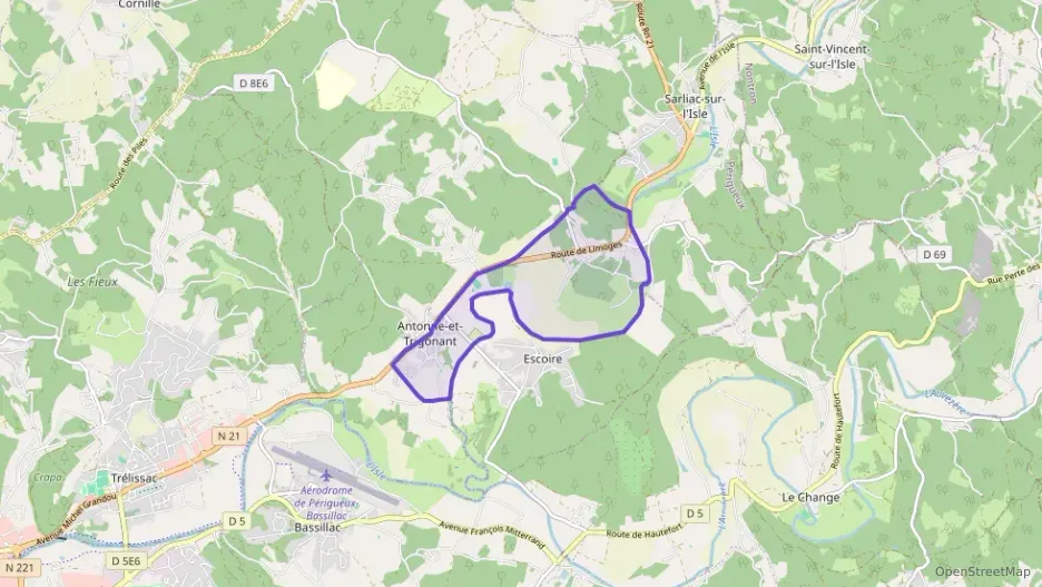 Maison 75 m² quatre pièces à vendre à Antonne-et-Trigonant