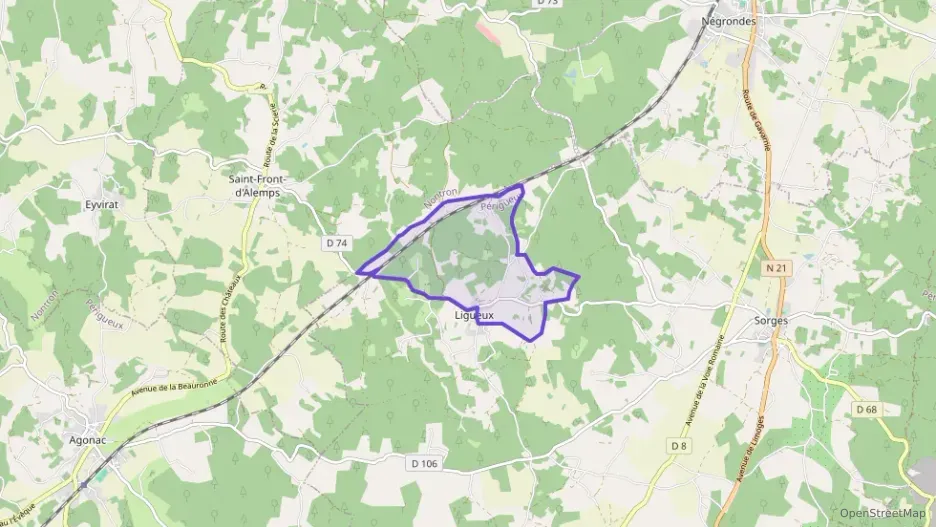 Maison 80 m² trois pièces à vendre à Sorges et Ligueux en Périgord Maison 80 m² trois pièces à vendre à Sorges et Ligueux en Périgord