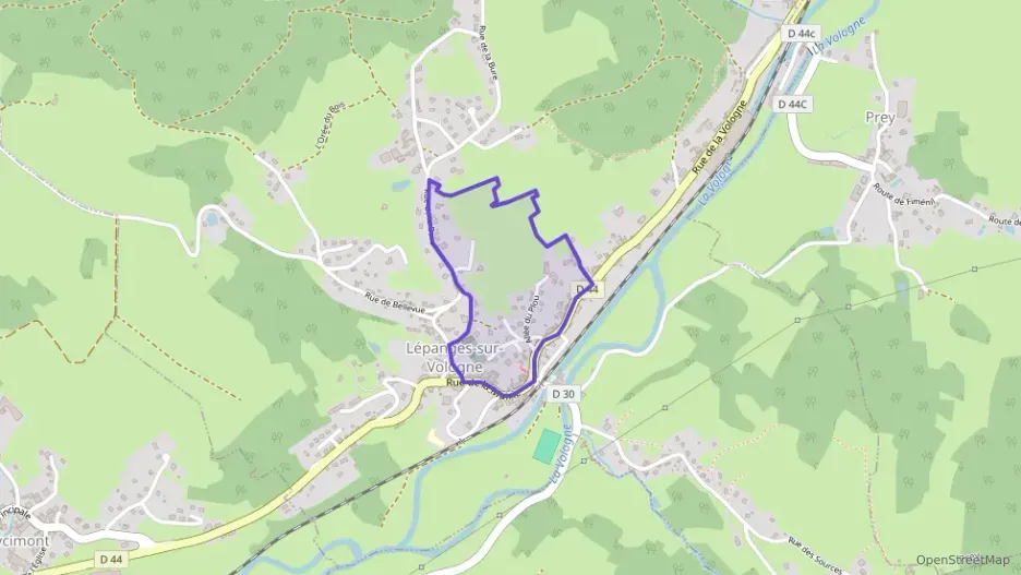 Maison 137 m² six pièces à vendre à Lépanges-sur-Vologne Maison 137 m² six pièces à vendre à Lépanges-sur-Vologne