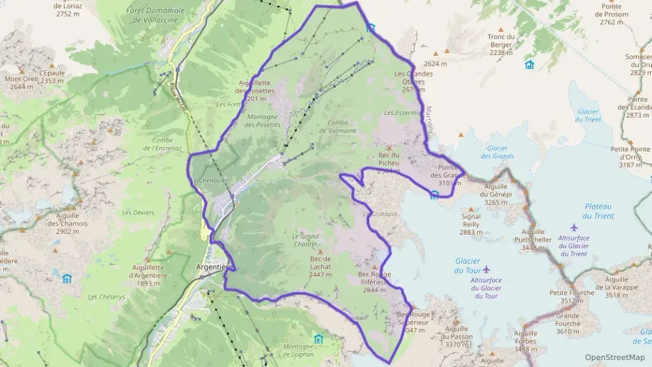 Maison 103 m² cinq pièces à vendre à Chamonix-Mont-Blanc Maison 103 m² cinq pièces à vendre à Chamonix-Mont-Blanc