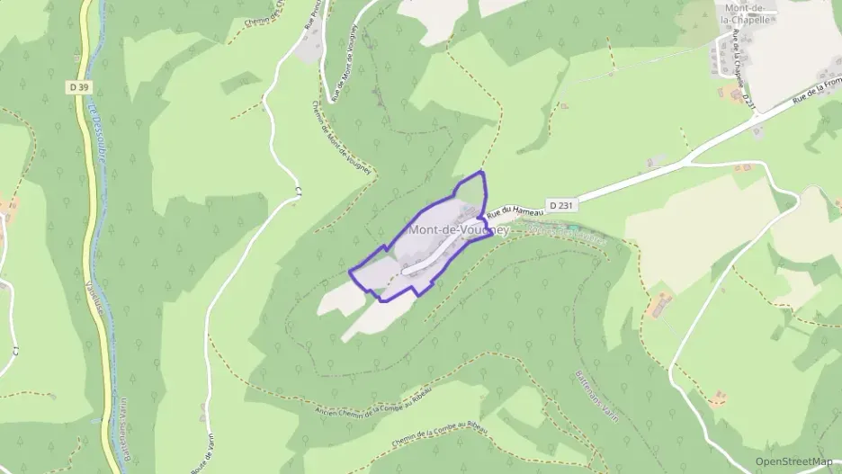 Maison 78 m² trois pièces à vendre à Mont-de-Vougney Maison 78 m² trois pièces à vendre à Mont-de-Vougney