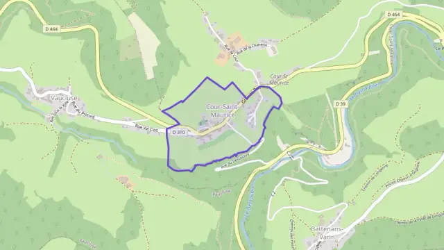 Maison 124 m² quatre pièces à vendre à Cour-Saint-Maurice