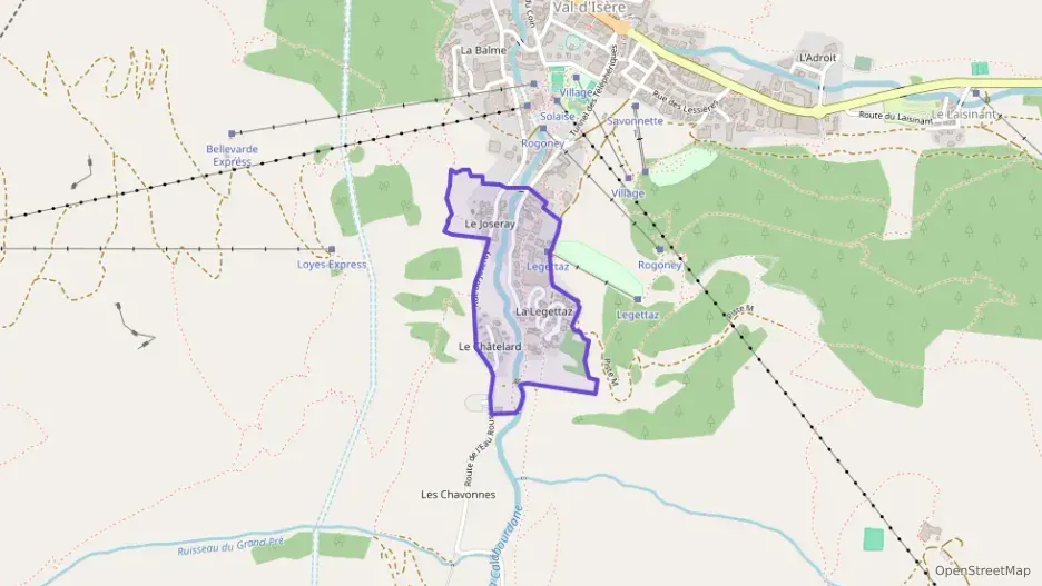 Maison 78 m² quatre pièces à vendre à Val-d`Isère Maison 78 m² quatre pièces à vendre à Val-d`Isère