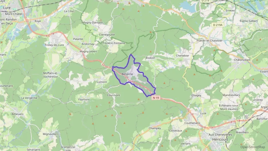 Maison 200 m² six pièces à vendre à Belverne