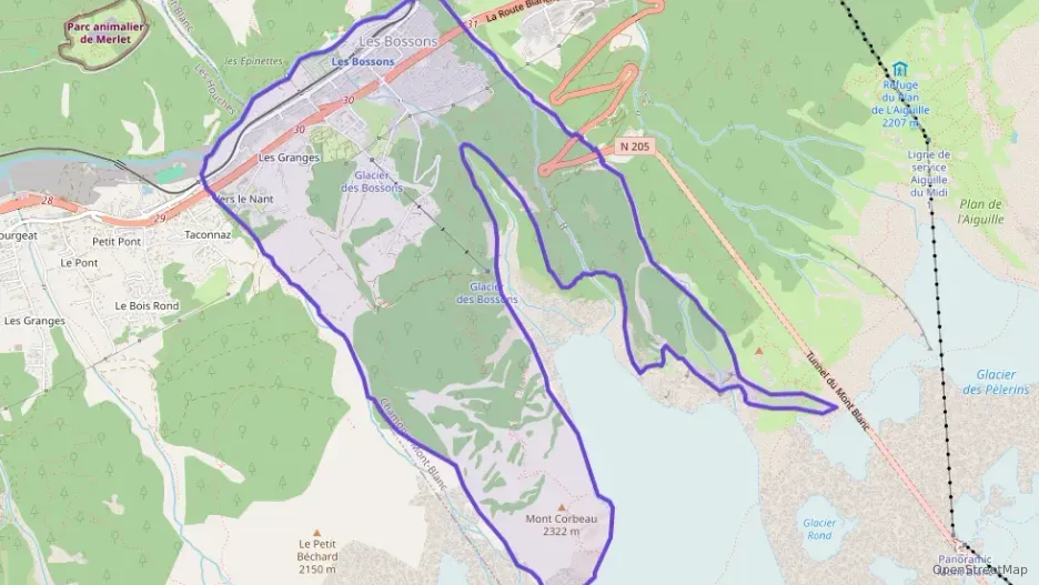Maison 118 m² cinq pièces à vendre à Chamonix-Mont-Blanc Maison 118 m² cinq pièces à vendre à Chamonix-Mont-Blanc