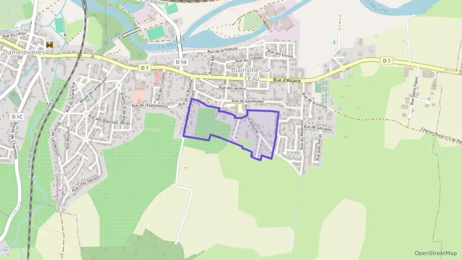Maison 100 m² six pièces à vendre à Blainville-sur-l`Eau