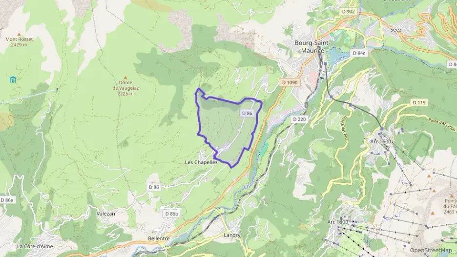 Maison 186 m² cinq pièces à vendre à Les Chapelles