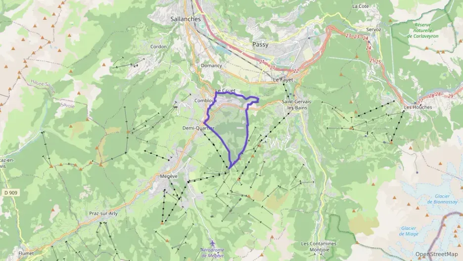 Maison 150 m² six pièces à vendre à Combloux Maison 150 m² six pièces à vendre à Combloux