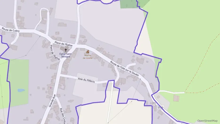 Maison 167 m² cinq pièces à vendre à Uzelle Maison 167 m² cinq pièces à vendre à Uzelle