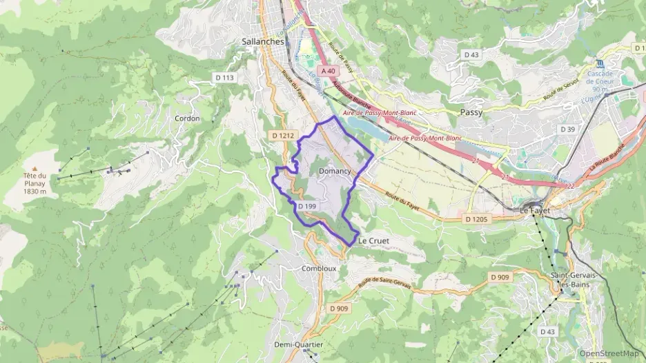 Maison 180 m² cinq pièces à vendre à Domancy Maison 180 m² cinq pièces à vendre à Domancy