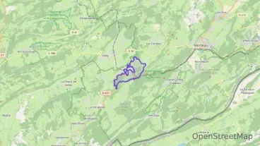 Maison 140 m² six pièces à vendre à Les Combes